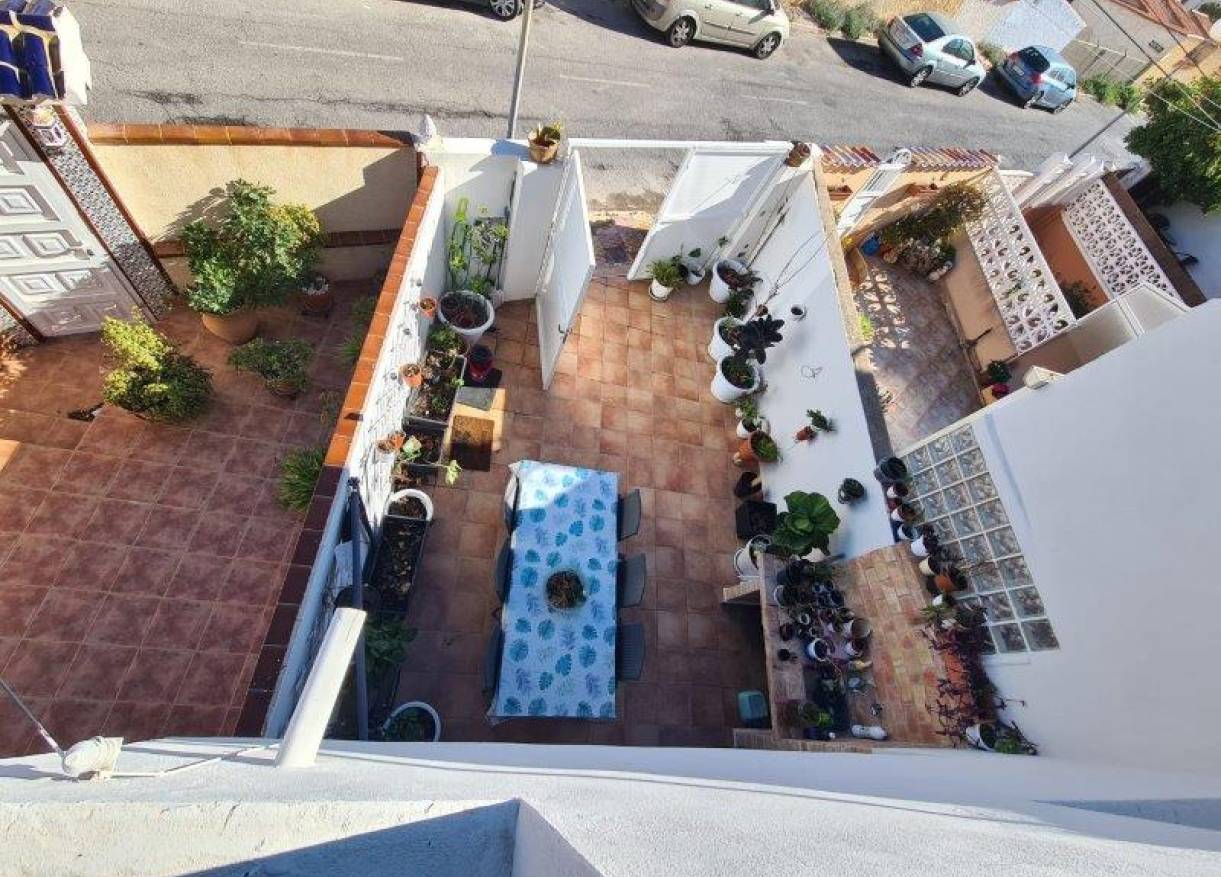 Bestaand - Townhouse / Semi-detached - Torrevieja - Los Frutales