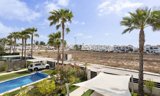 Bestaand - Villa - Orihuela Costa - Vistabella golf