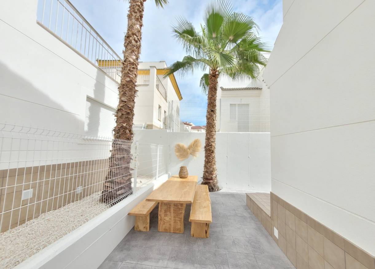 Vakantie verhuur - Semi detached villa - La Marina - Alicante