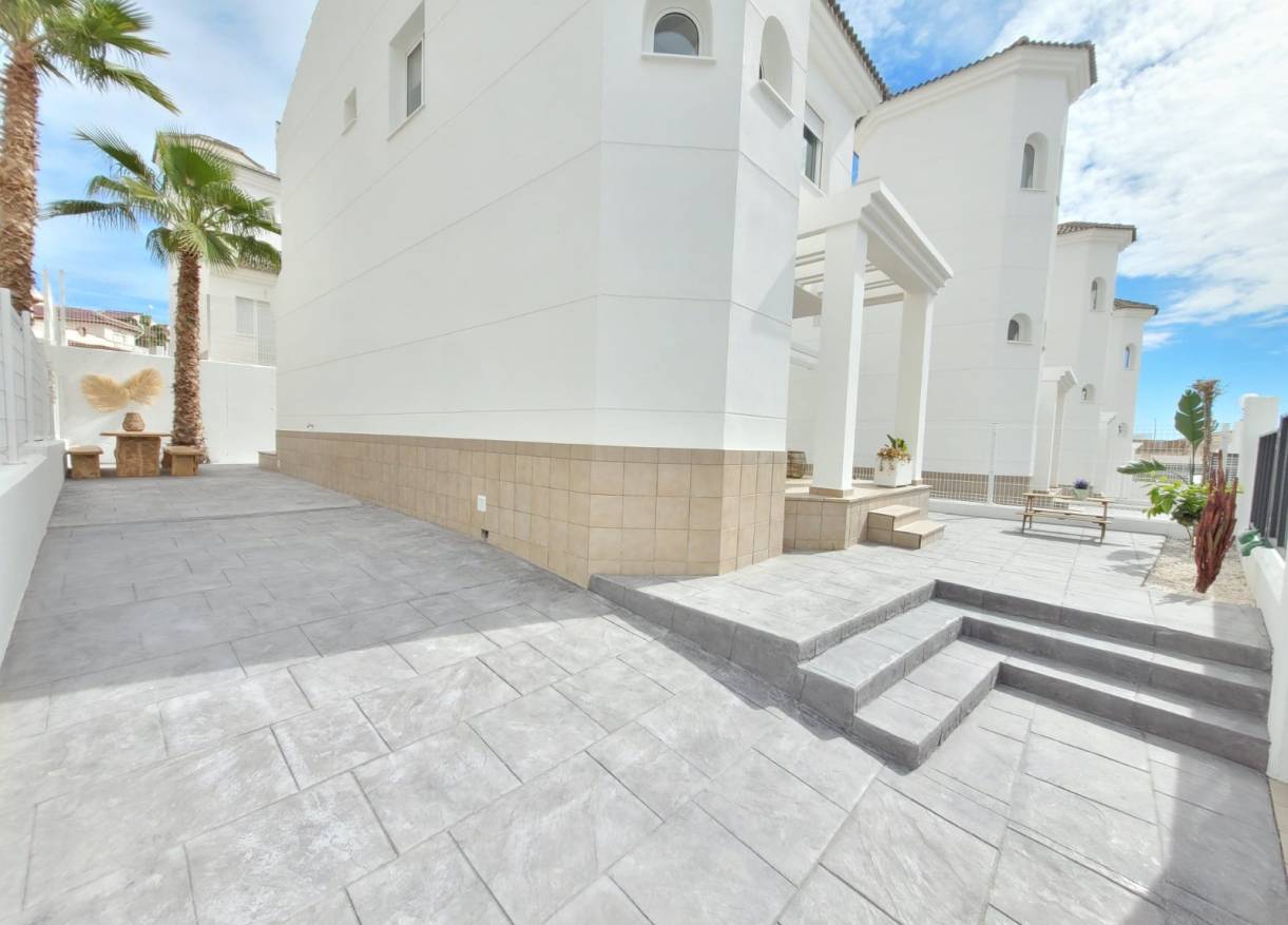 Vakantie verhuur - Semi detached villa - La Marina - Alicante