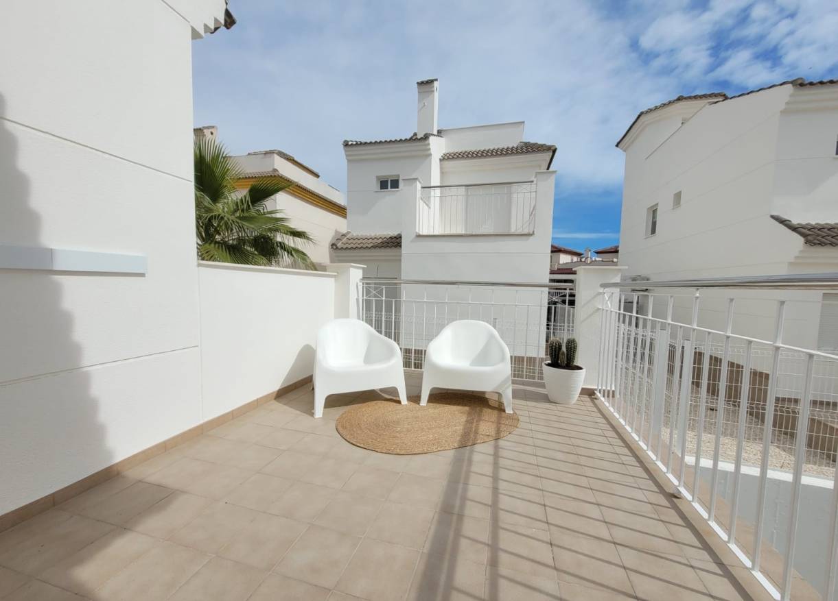 Vakantie verhuur - Semi detached villa - La Marina - Alicante