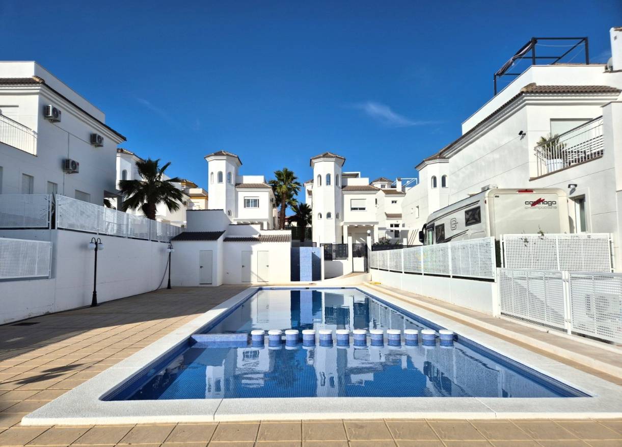 Vakantie verhuur - Villa - La Marina - Alicante