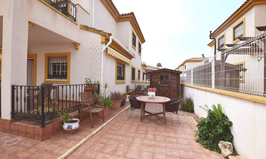 Bestaand - Townhouse / Semi-detached - Ciudad Quesada - Doña Pepa