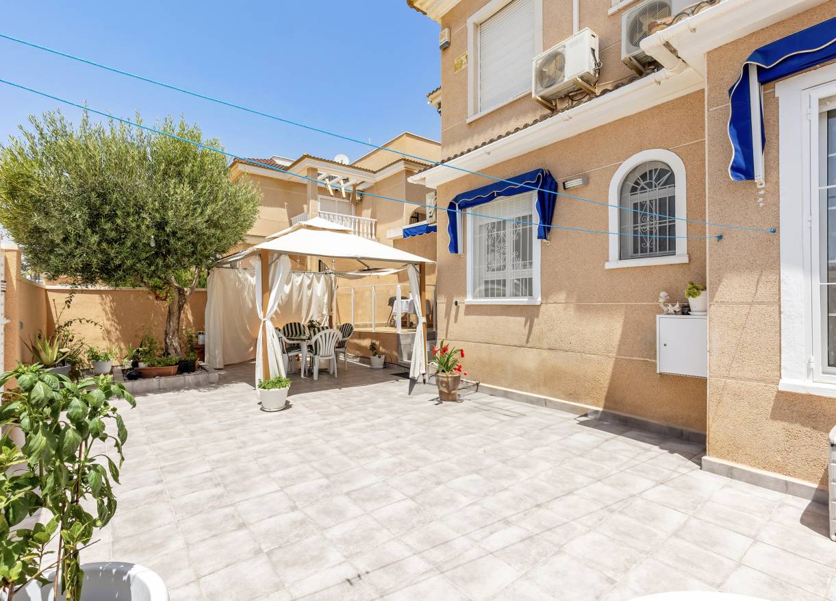 Bestaand - Appartement - Orihuela Costa - La Zenia