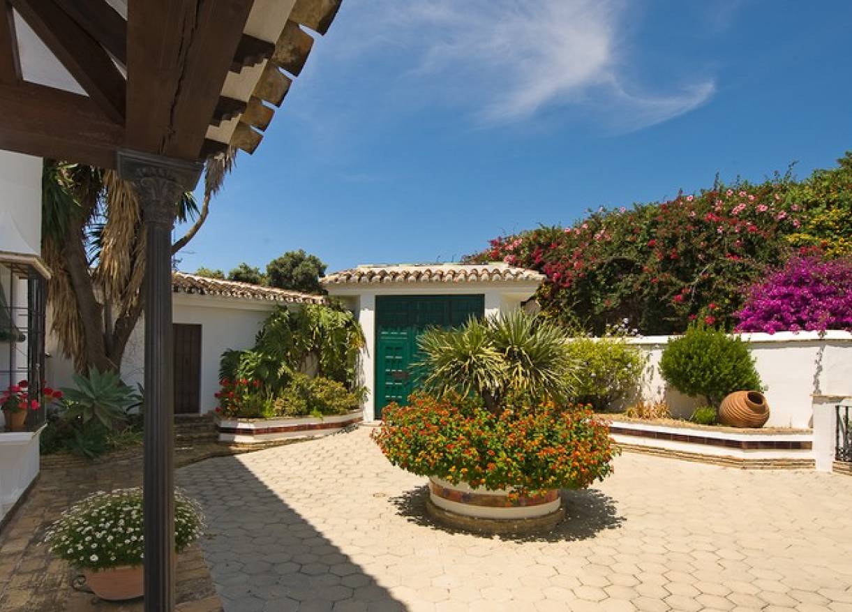 Bestaand - Villa - Benalmádena