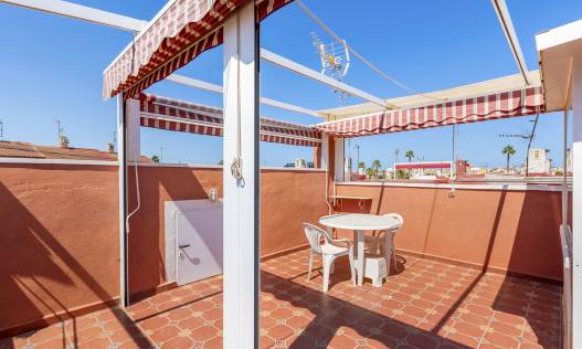 Bestaand - Townhouse / Semi-detached - Torrevieja - Torretas