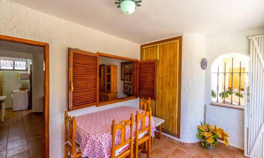 Bestaand - Townhouse / Semi-detached - Pilar de la Horadada - Mil palmeras