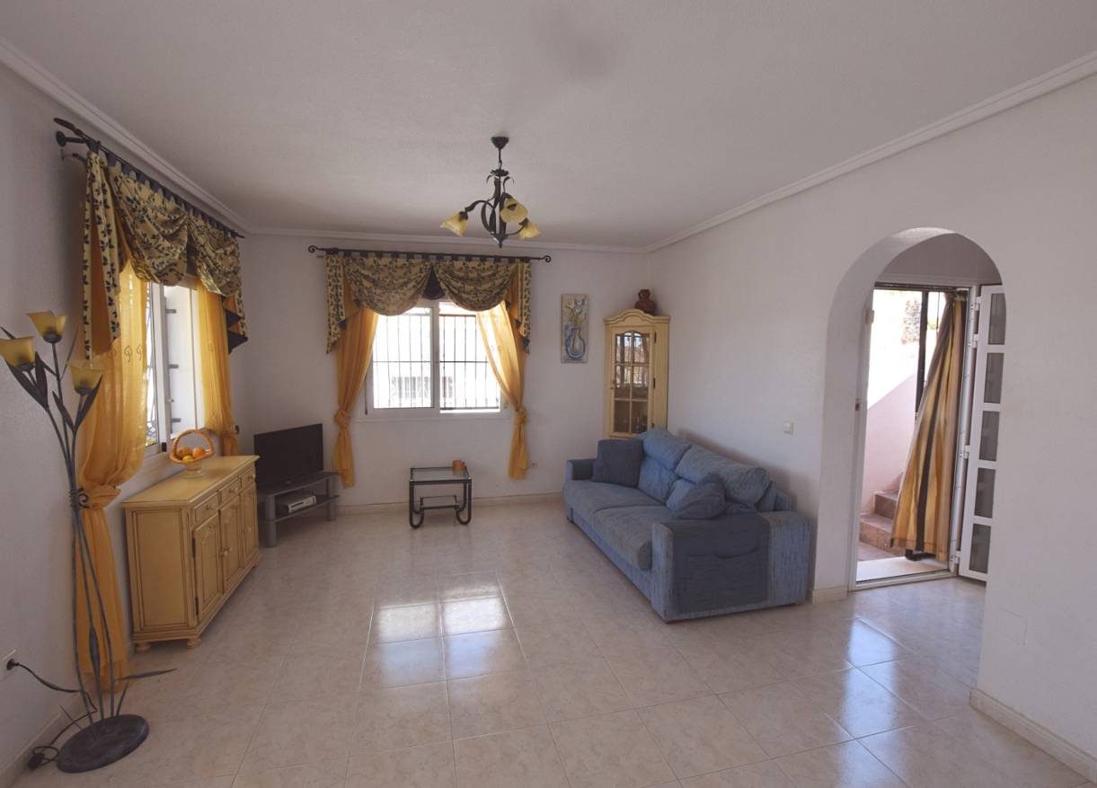 Bestaand - Townhouse / Semi-detached - Ciudad Quesada - La Fiesta