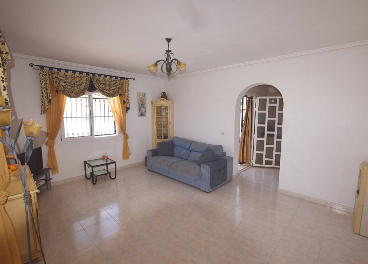 Bestaand - Townhouse / Semi-detached - Ciudad Quesada - La Fiesta