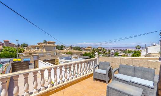 Bestaand - Townhouse / Semi-detached - Torrevieja - Los Balcones