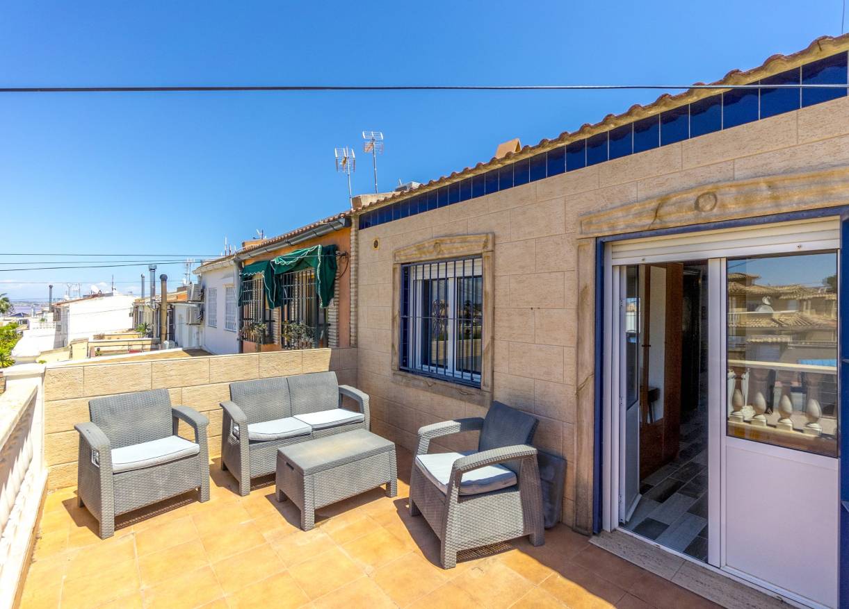 Bestaand - Townhouse / Semi-detached - Torrevieja - Los Balcones