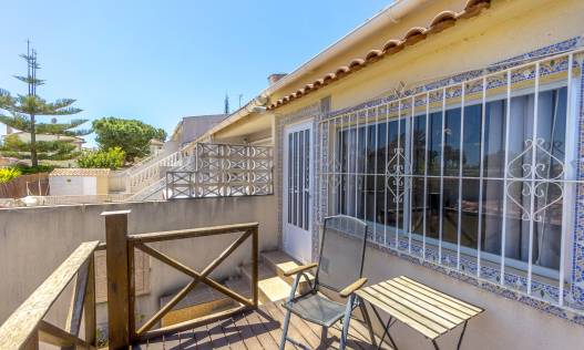 Bestaand - Townhouse / Semi-detached - Torrevieja - Los Balcones