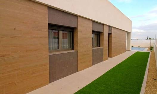 Bestaand - Villa - Aspe - Calle Menorca, 03680