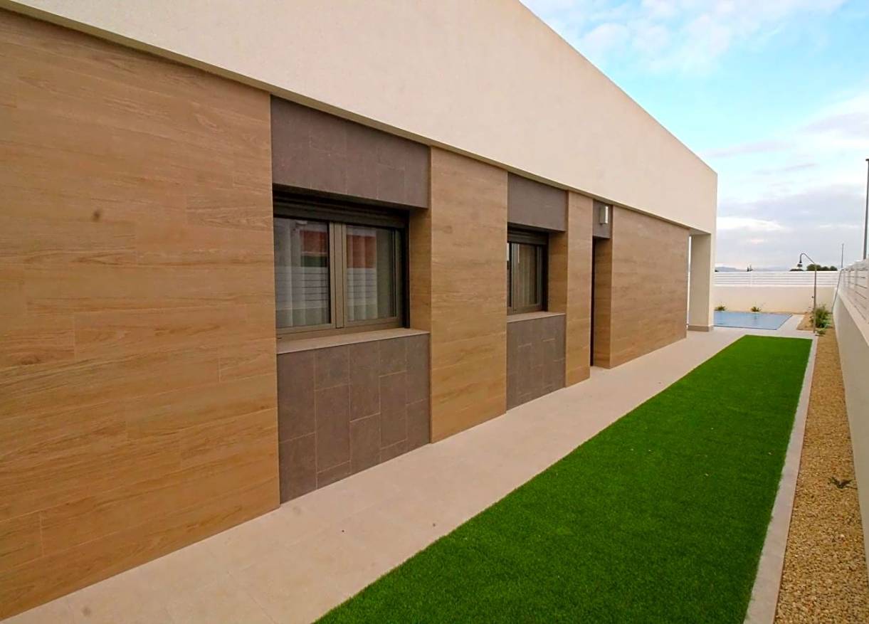 Bestaand - Villa - Aspe - Calle Menorca, 03680