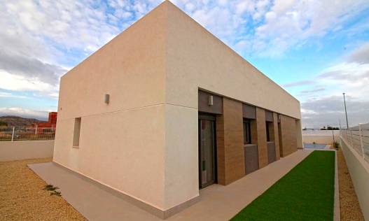 Bestaand - Villa - Aspe - Calle Menorca, 03680