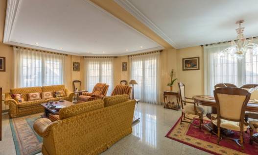Bestaand - Townhouse / Semi-detached - Novelda