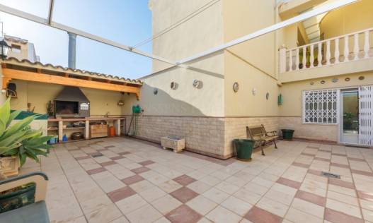 Bestaand - Townhouse / Semi-detached - Novelda