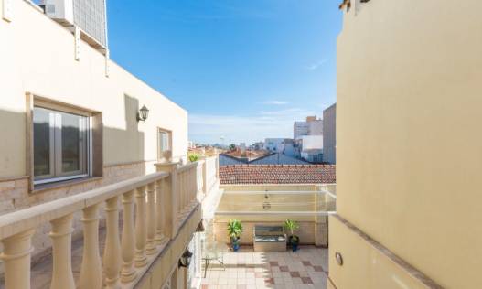 Bestaand - Townhouse / Semi-detached - Novelda