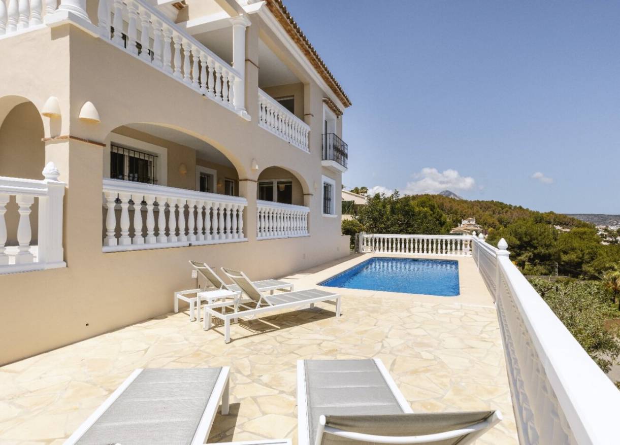 Bestaand - Villa - Jávea - adsubia-toscamar