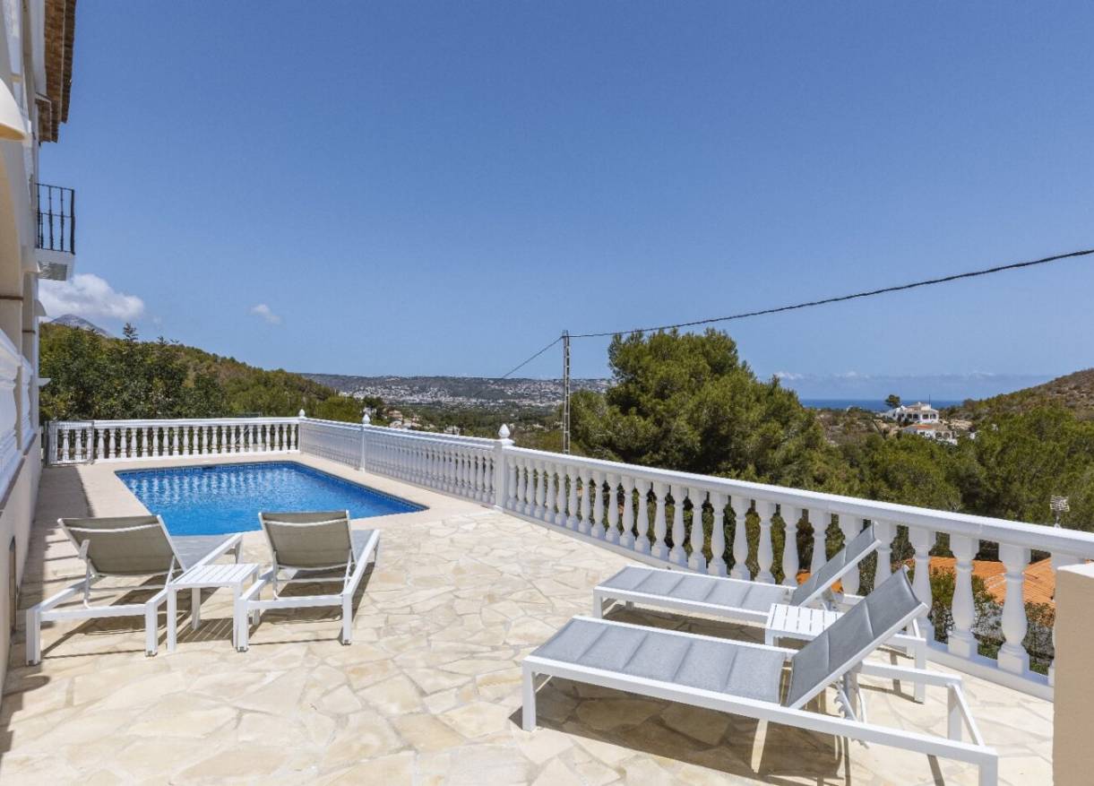 Bestaand - Villa - Jávea - adsubia-toscamar