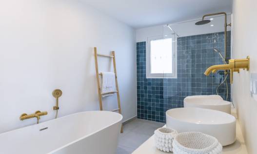 Bestaand - Villa - Jávea - adsubia-toscamar