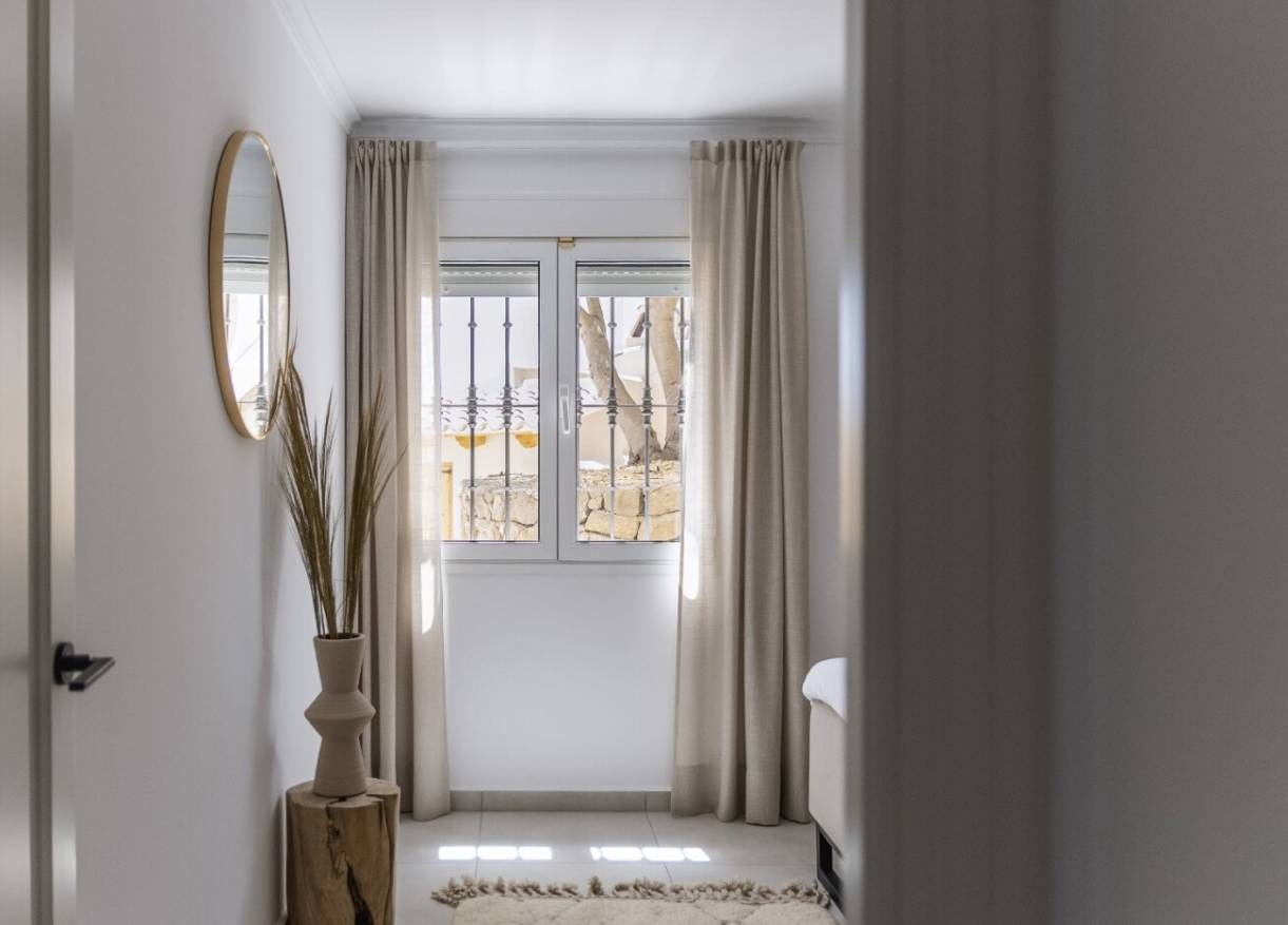 Bestaand - Villa - Jávea - adsubia-toscamar