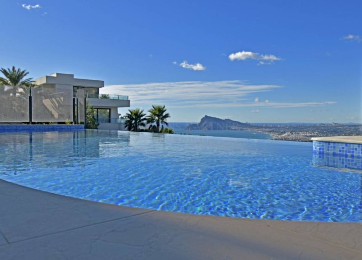 Bestaand - Villa - Altea - Av Europa, 03599