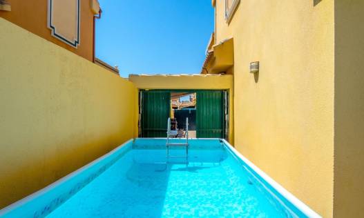 Bestaand - Townhouse / Semi-detached - Orihuela Costa - Campoamor