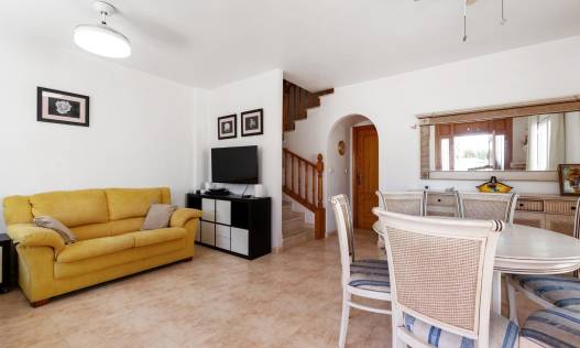 Bestaand - Townhouse / Semi-detached - Orihuela Costa - Campoamor