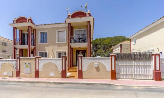 Bestaand - Townhouse / Semi-detached - Orihuela Costa - Campoamor