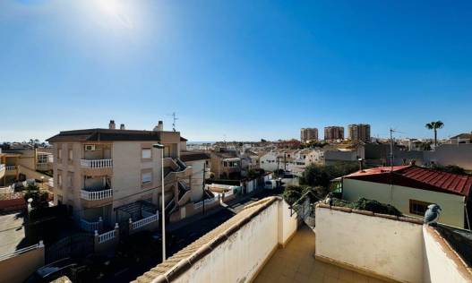 Bestaand - Townhouse / Semi-detached - Torrevieja - La Rosaleda