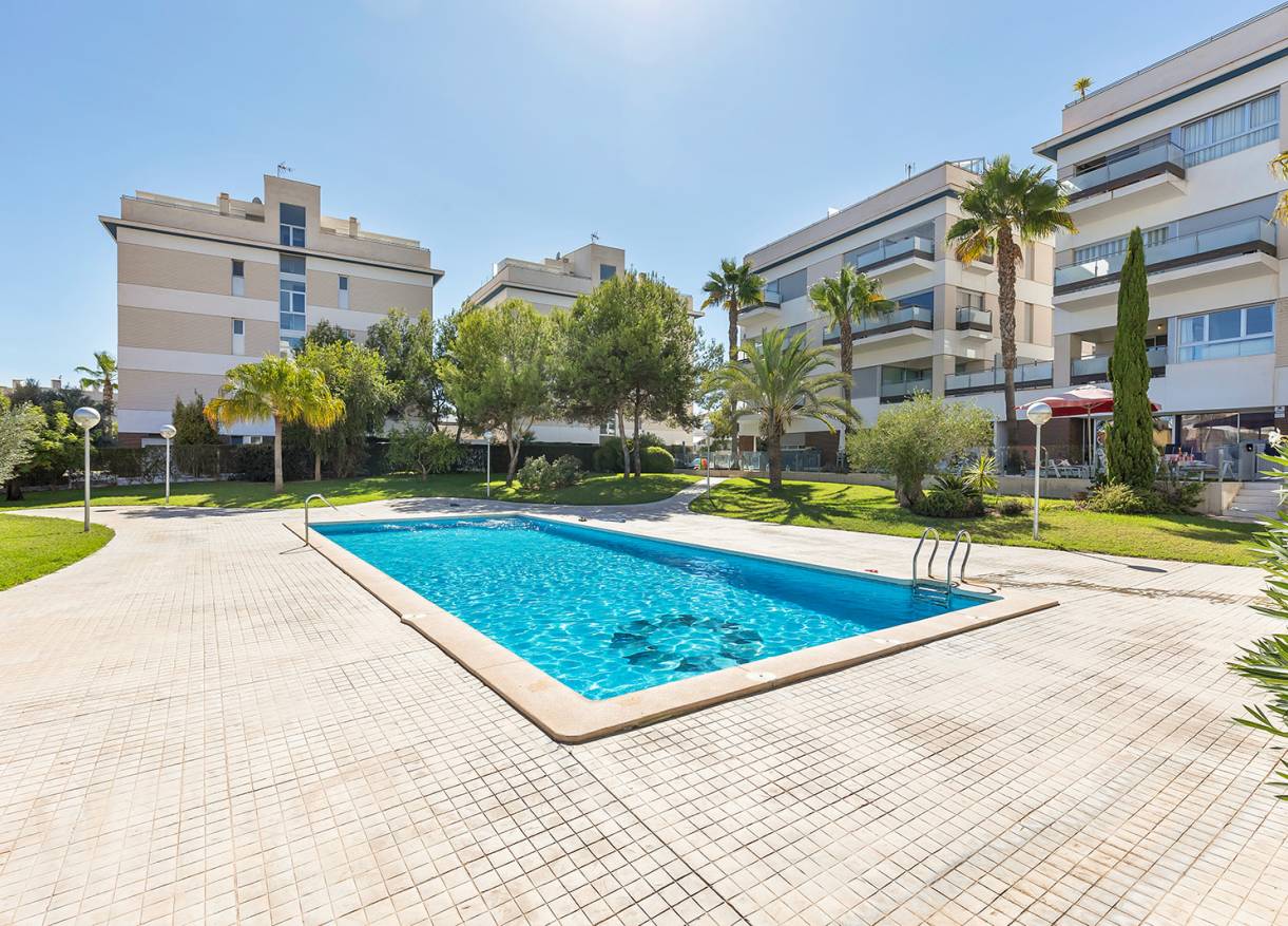 Bestaand - Appartement - Orihuela Costa - Villamartín-Las Filipinas