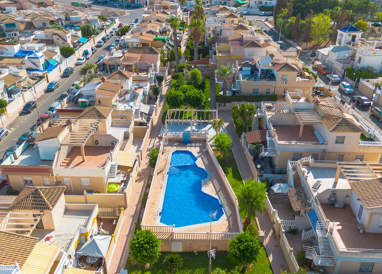 Bestaand - Townhouse / Semi-detached - Torrevieja - Los Balcones - Los Altos del Edén