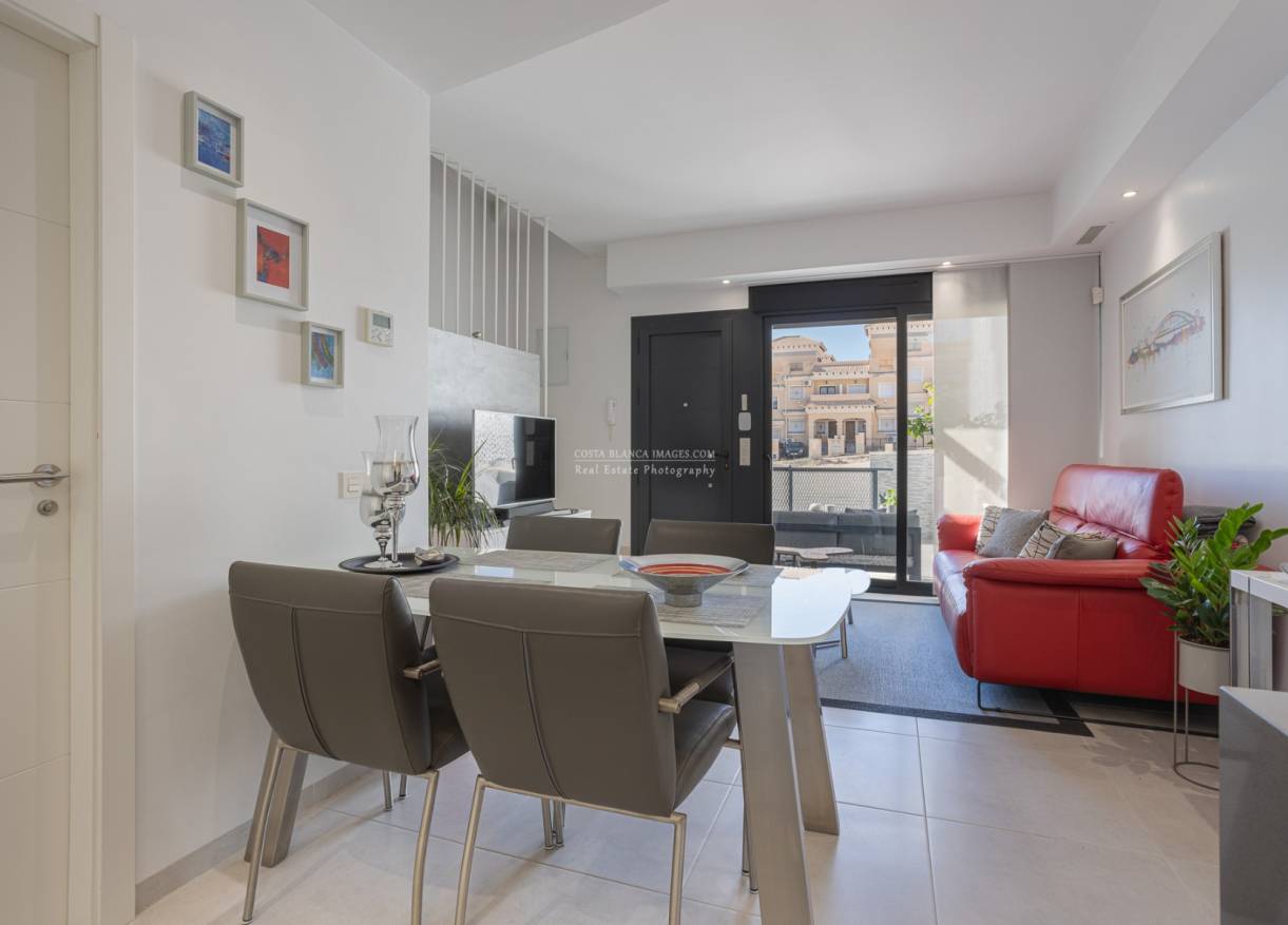 Bestaand - Townhouse / Semi-detached - Orihuela Costa - Villamartin