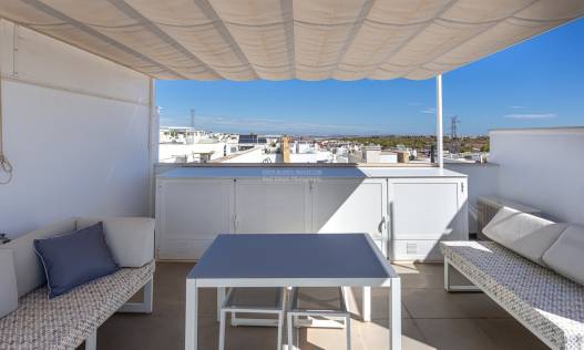 Bestaand - Townhouse / Semi-detached - Orihuela Costa - Villamartin