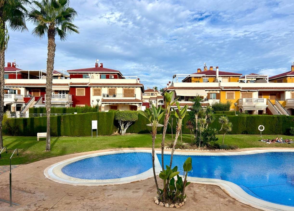 Bestaand - Penthouse - Orihuela Costa - La Zenia