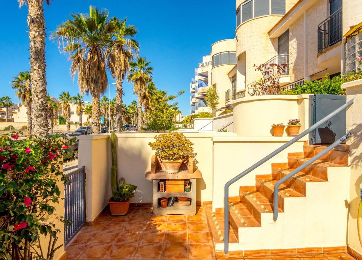 Bestaand - Townhouse / Semi-detached - Orihuela Costa - Cabo Roig