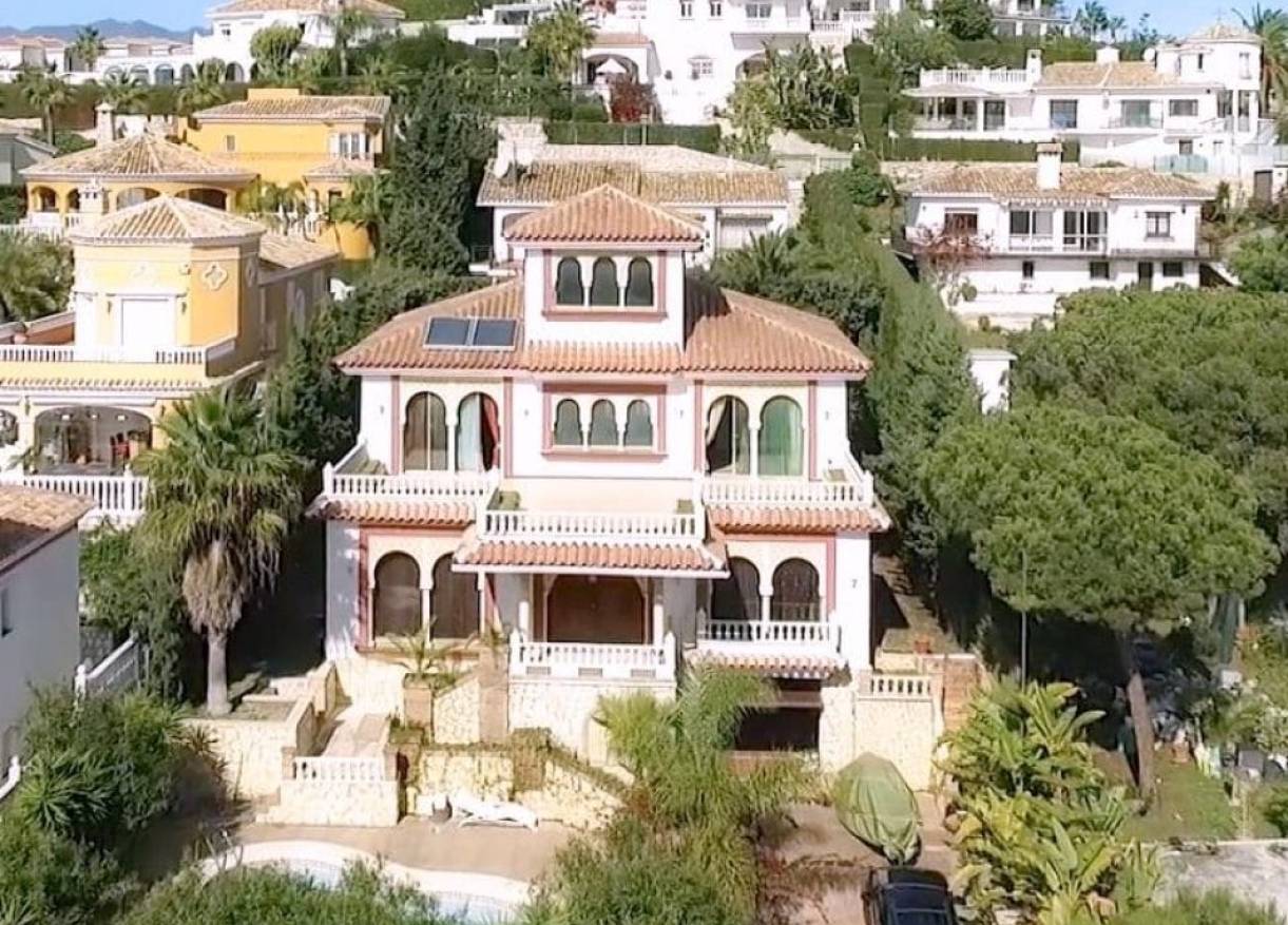 Bestaand - Villa - Torrenueva - Mijas, Torrenueva