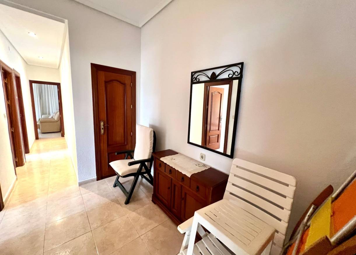 Bestaand - Appartement - Torrevieja - Playa de los Naufragos