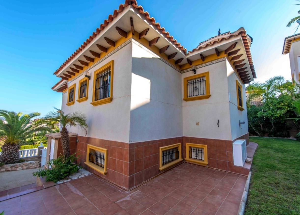 Bestaand - Villa - Villamartín