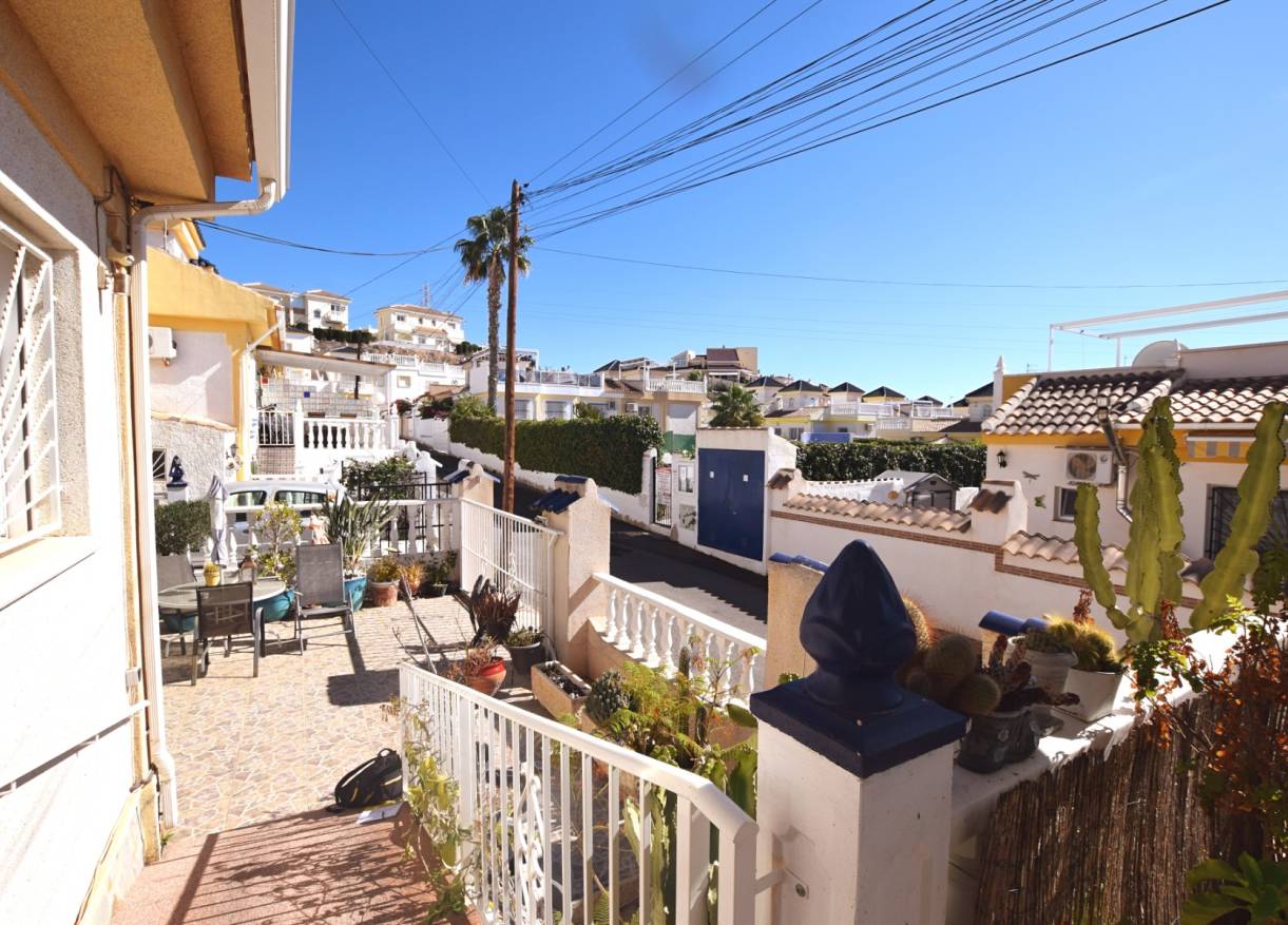 Bestaand - Townhouse / Semi-detached - Ciudad Quesada - Upper Quesada