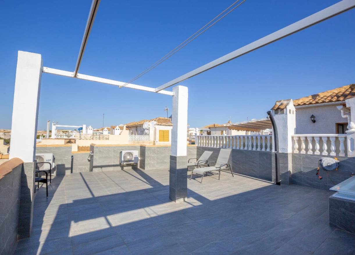 Bestaand - Townhouse / Semi-detached - Orihuela Costa - Playa Flamenca