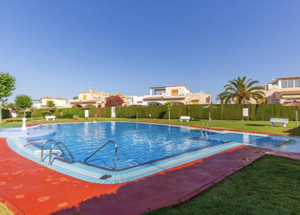 Bestaand - Townhouse / Semi-detached - Orihuela Costa - Playa Flamenca