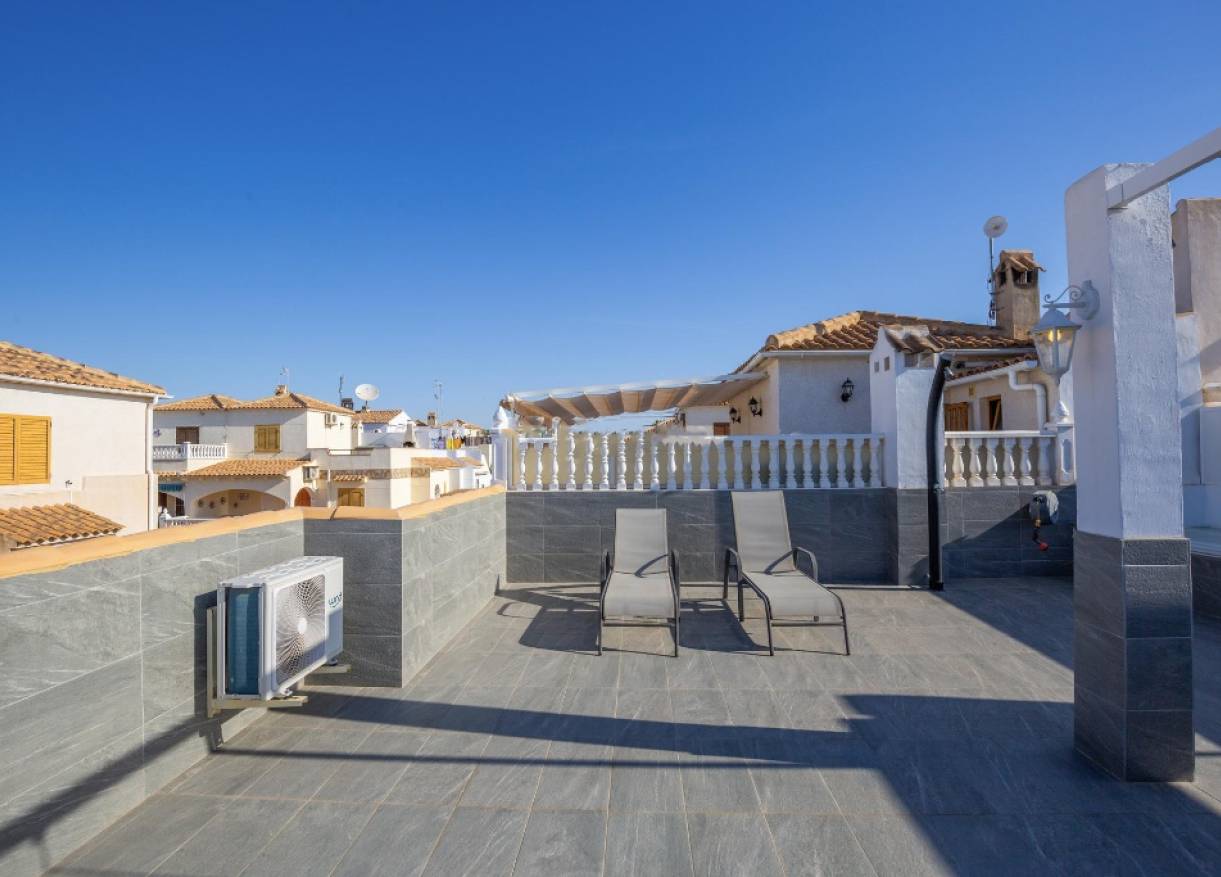 Bestaand - Townhouse / Semi-detached - Orihuela Costa - Playa Flamenca