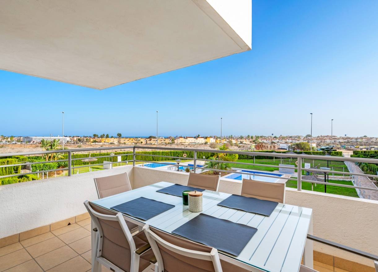 Bestaand - Appartement - Orihuela Costa - Lomas de Cabo Roig