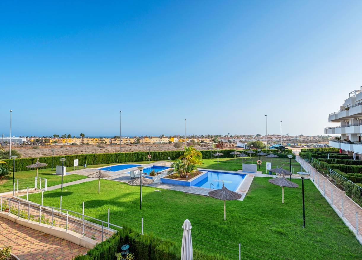 Bestaand - Appartement - Orihuela Costa - Lomas de Cabo Roig