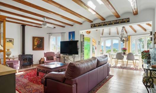 Bestaand - Villa - Jávea