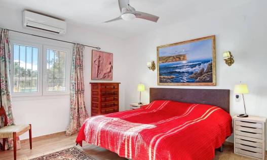 Bestaand - Villa - Jávea