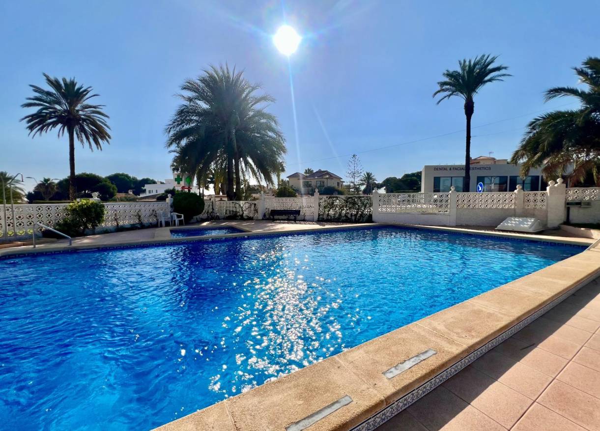 Bestaand - Appartement - Orihuela Costa - La Zenia