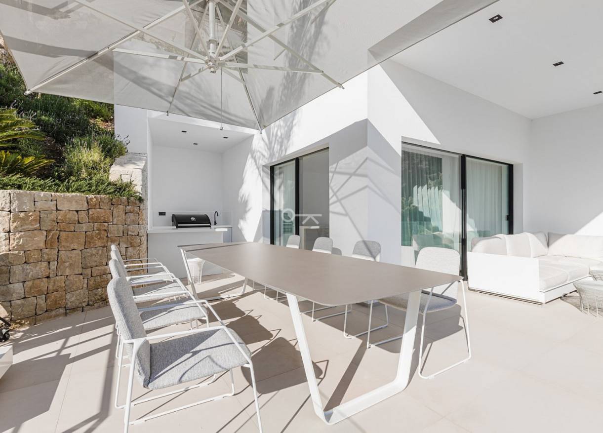 Bestaand - Villa - Jávea